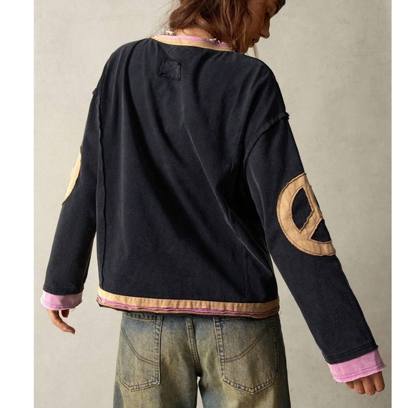 Cozy Peace Patch Oversized Reverse Stitch Color Block Top - Picture 7 of 16